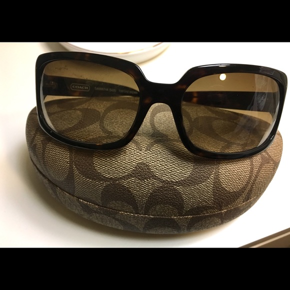 Coach Sunglasses - Picture 1 of 3